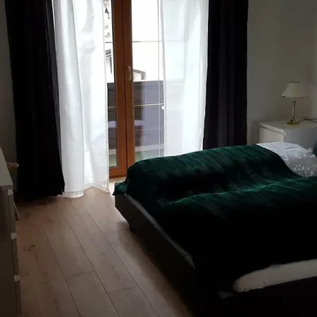 Lischenhof Apartment *